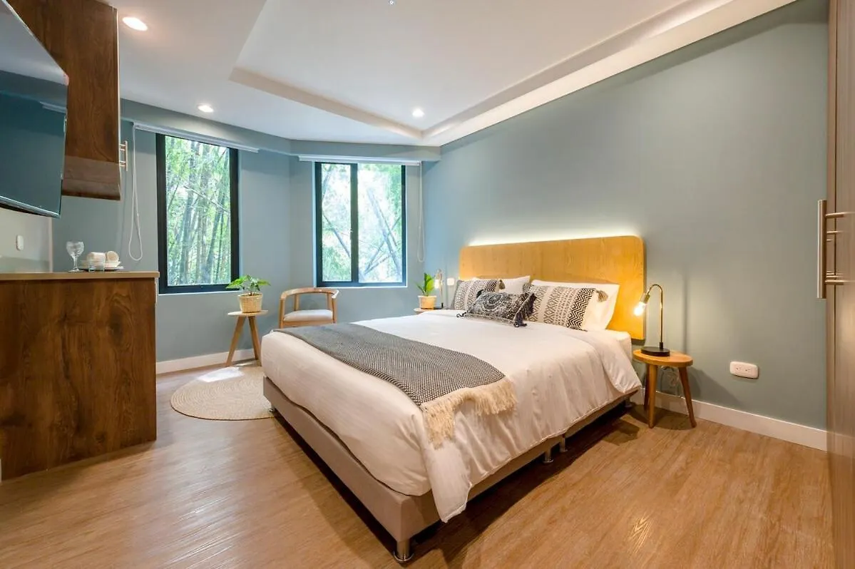 Vibrant Space- Explore Wonders In El Tesoro 313 location