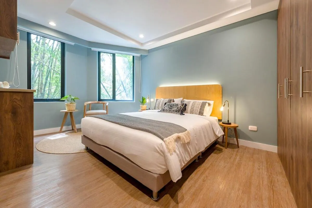 Vibrant Space- Explore Wonders In El Tesoro 313 Medellin Apartment